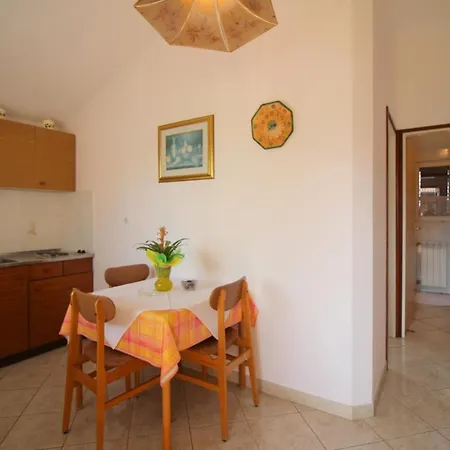Apartment Apartman Licardo Near